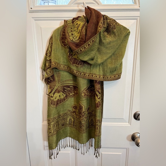 pashmina Accessories - 🦋Reversible Butterfly Silk-Blend Pashmina Wrap in Olive & Chocolate🦋Scarf